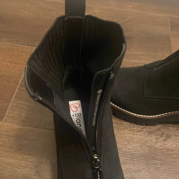 BLONDO DEMERIA WATERPROOF ANKLE BOOTS - NWOT - Picture 8 of 9
